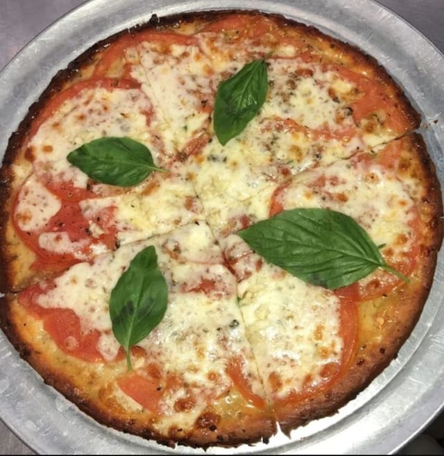 Margherita Pizza.